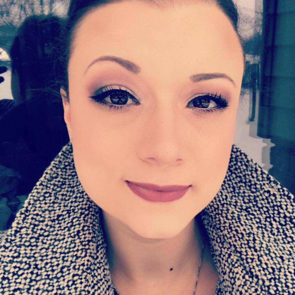 Meet your Posher, Stephanie